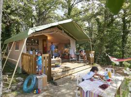 Safaritent Glamping Orlando in Chianti，位于卡夫里利亚的度假村