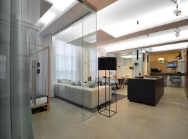 Luxury Omaruru-Design-Apartment Deluxe，位于慕尼黑啤酒节 - 特蕾西娅草坪附近的酒店