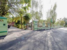 Omah Nggunung Cafe & Homestay，位于日惹的酒店