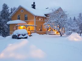 B&B Camp Ängra，位于Kårböle的酒店