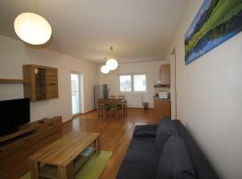 Apartman 502，位于Ružindol的酒店