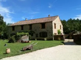 La Grange dans la Foret