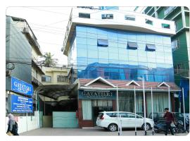 GAYATHRI HOTELS，位于Badagara的酒店