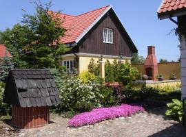 Willa Reglówka Stylowy dom Pachnący ogród，位于Wola Krakowiańska的酒店