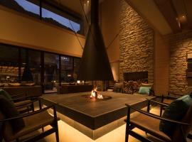 聚乐水上日式旅馆，位于水上町的酒店