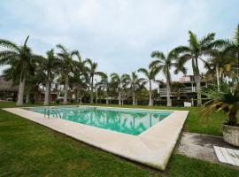 Hotel y Restaurant Casa del Mar，位于翡翠海岸的酒店