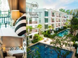 The Title KR Beach Condotel Rawai Beach，位于拉威海滩的酒店