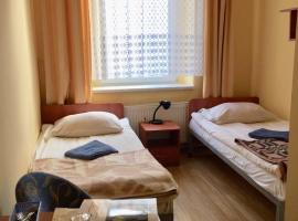 OWR Relax - Hostel położony blisko atrakcji turystycznych，位于茨兹伊特纳的度假村