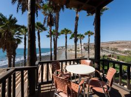 Ocean balcony view&pool P69 By CanariasGetaway，位于阿吉拉海滩的酒店