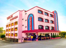 Hotel Esmeralda，位于伊达尔戈州波萨里卡塔行机场 - PAZ附近的酒店