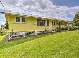 Charming Historic Hilo House Minutes to Beach!，位于希洛的别墅