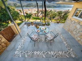 kyveli superb sea view apartment in Argostoli，位于阿尔戈斯托利翁的酒店