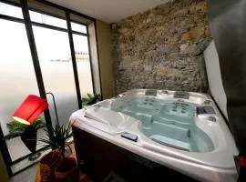 Appartement spa privatif Grenoble At Home Spa