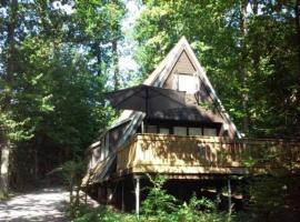 Chalet la Catrina - Bungalow 41, Sunclass Durbuy，位于杜柏的酒店