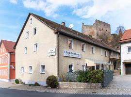 Gasthof Zum Burgkrug，位于Leuchtenberg的酒店