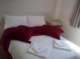 Hotel Vison，位于雅里努的酒店