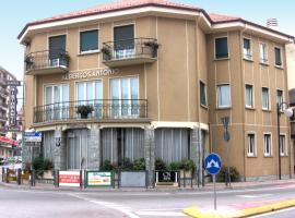 意大利圣安东尼旅馆，位于格拉韦洛纳托切的酒店