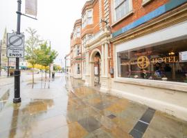 Royal Hotel Kettering NN160AJ，位于凯特林的酒店