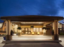 戴斯米拉米奇酒店，位于米拉米契的酒店