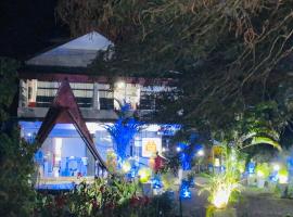Mom’s touch family restaurant，位于Kekirawa的酒店