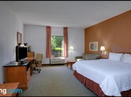 Comfort Inn & Suites Burlington - Mount Holly，位于维斯坦顿城的酒店
