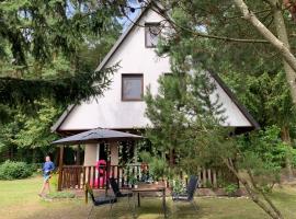 Domek Mazurek，位于Kobyłocha的酒店