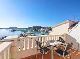 Goles apartments-First row to the sea