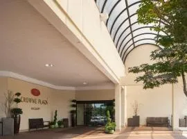 希科里皇冠假日酒店