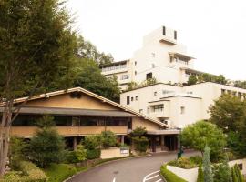 Nagaragawa Seiryu Hotel，位于岐阜岐阜机场 - QGU附近的酒店