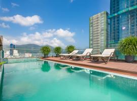 Dolphin Hotel and Apartment，位于岘港的公寓