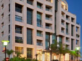 Crowne Plaza Haifa, an IHG Hotel，位于海法的酒店
