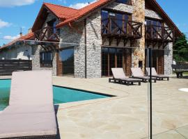 Dom wakacyjny Różaniec，位于Różaniec的酒店