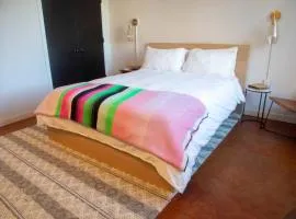 Inquirer Studio, Private Studio, Center City, CONTACTLESS CHECK-IN