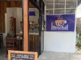 LR Hostel and Cafe