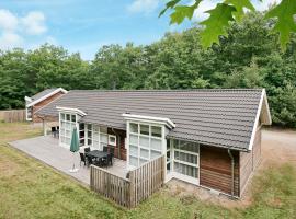 Modern Cedar Cottage near Beach - By Traum Ferienwohnungen，位于海斯勒的酒店