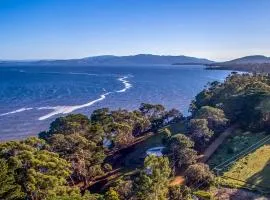 Taylors Bay Cottage