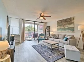 Kailua-Kona Condo with Lanai, Walk to Beach and Pier!