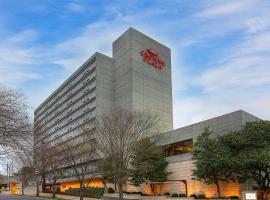 Crowne Plaza Knoxville Downtown University by IHG，位于诺克斯维尔的酒店