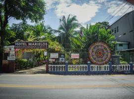 Hotel Marielos Tamarindo，位于塔马林多的酒店