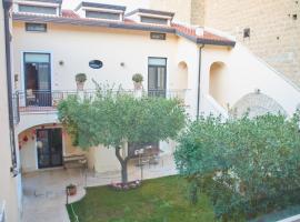 Cas'E Charming House Family，位于卡塞塔的酒店