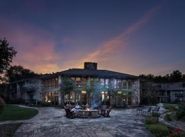 The Ridges Resort on Lake Chatuge，位于Young Harris的酒店