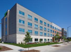 Holiday Inn Express and Suites Des Moines Downtown by IHG