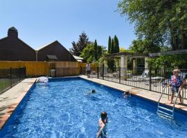 Manata Homestead & Lodge，位于皇后镇的木屋