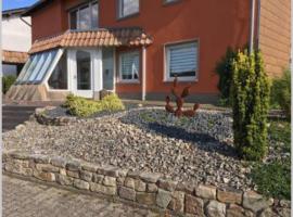 Ferienwohnung Vicus - am Fuße des Schaumberges，位于Tholey的酒店