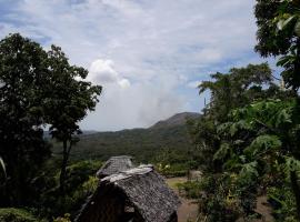 Tanna Volcano Retreat Bungalow，位于Loméméti的酒店