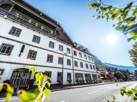 Landhotel Postgut - Tradition seit 1549，位于特翁的酒店
