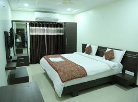 SRI JUPUDY RESIDENCY，位于拉加蒙德里的酒店