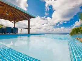 Vivaro Roatan North House