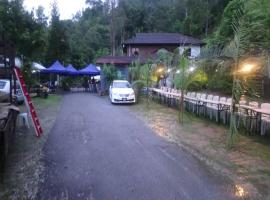 Lembin Village Resort，位于双溪林明的酒店