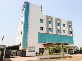 Capital O 70964 Hotel D Mercy，位于那格浦尔的酒店